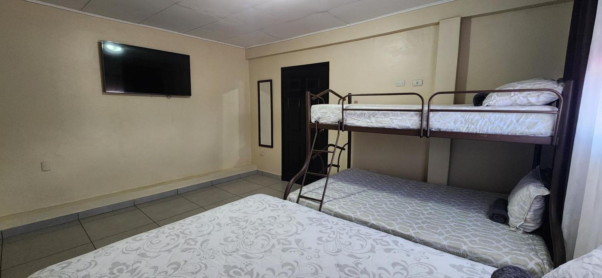 Casa Altamira Hotel San Pedro Sula Bagian luar foto